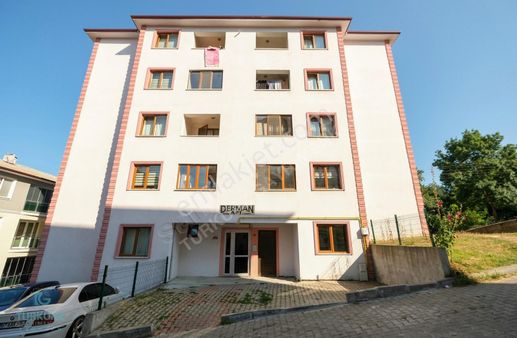 Dikili Taş Mevkiğinde 1+1 Ön Cephe 2. Kat Eşyasız Daire