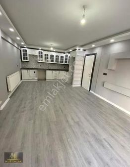 Soma Yeni Pazar Yeri Mevkii 3+1 2 Yaşında Kiralık Daire