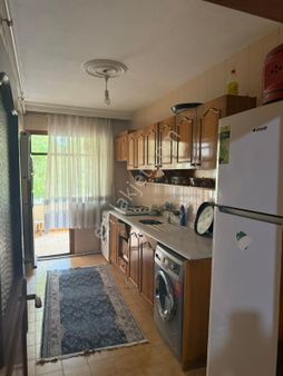 Avcılar Metrobüse Mesafesinde Satılık 3+1 2.kat Daire