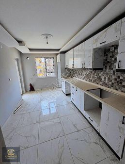 Mamak Başak Mahallesinde 3.kat Cadde Üstü 3+1 Sıfır Fırsat Daire