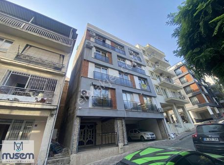 Zafer Mahallesinde 1+1 Eşyalı Satılık Daire