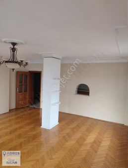 Kağıthane Yahya Kemal'de Arsa Tapulu 2+1 Satılık Daire