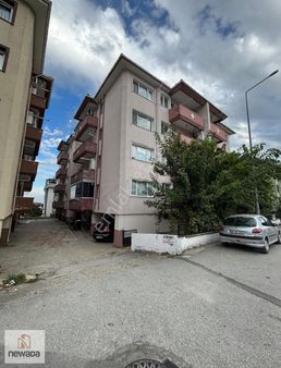 Serdivan Kemalpaşa'da 70 M² Satılık 1+1 Merkezi Konum, Garajlı