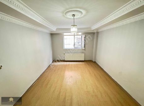 Bayrampaşa Merkezi Konumda 3+1 Ferah Daire