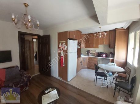 Ödemiş Bengisu Mah. Çarşı İçinde Satılık Tadilatlı Daire