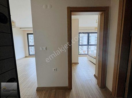 Resuloğlu Emlak-üniversite Ve Şehir Hastanesi Yanı 1+1