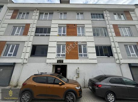 Tramvay Yakını Yeni Bina Çict Balkonlu Kilerli E.banyolu 3+1