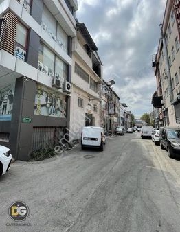 Vişne Caddesi Merkezı Konumda 3 Katlı Satılık İşyeri