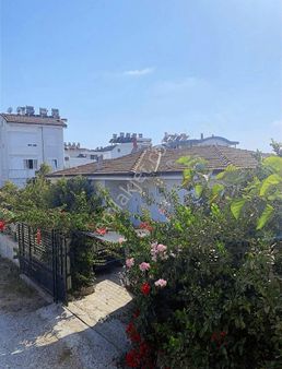 Ilıca Mahallesi'nde 400 Metre² Arsa İçerisinde Müstakil