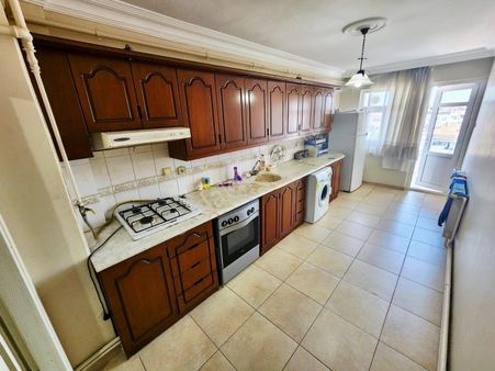 Evim-nur'dan Rasathane Mh. 3+1 Asansörlü Deniz Manzaralı Fırsat Daire..