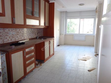 Barajyolu Adana Koleji Yakını 2 Katlı Kiralık Müstakil Bahçeli Ev