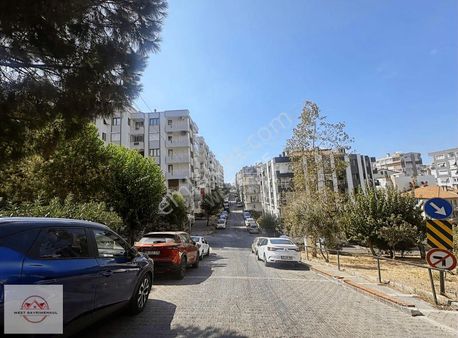 Wets'ten 3+1 110 M2 D.gazlı Poligon Metro Yakını Kiralık Daire