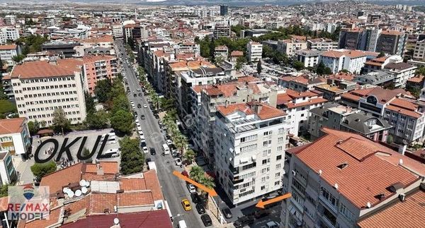 Remax Model'den Saltak Caddesi'nde 148m² Satılık Dükkan