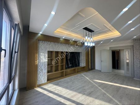 M Çiçek Gyo’dan Bölgenin En Geniş Ve En Lüx 2.5+1 Dairesi