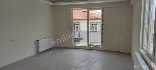 Furkan Emlaktan Şirinevler Mah. Kiralık Lüx 3+1 Geniş Daire