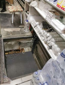 İşlek Köşe Konumda Devren Satılık Yüksek Cirolu Okul Yanı Market