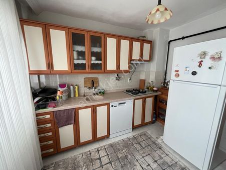 Karapürçek Köroğlu Parkı Yakınında 1.kat Konumu 3+1 Y.giris A.daire Var Ful Yapılı