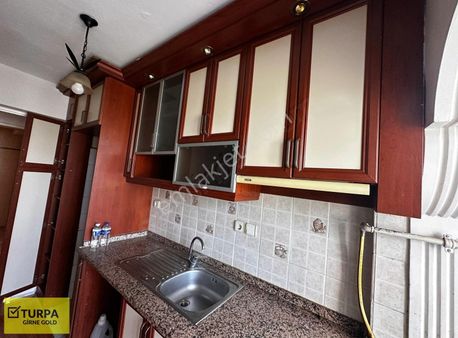 Bornova Evka 4'te 3+1 Satılık Daire