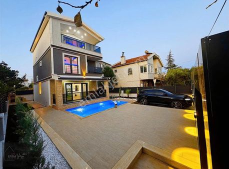 ¯\_evim Yapı _/¯ İskanlı , Havuzlu , Kapalı Otoparklı Lüks Villa