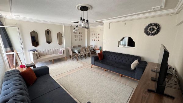 Buca Şirinyer İşçi Evleri Yiğitler Mahallesi 3+1 Satılık Fferah Daire