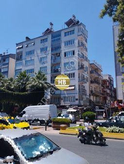 Hb'den 4+1 Kiralık Daire,a.menderes Bulvarı Üzerinde Doğalgazlı
