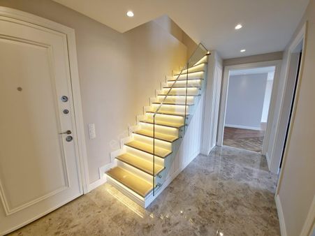 Suadiye De 7/24 Güvenlikli Teraslı Balkonlu Dublex