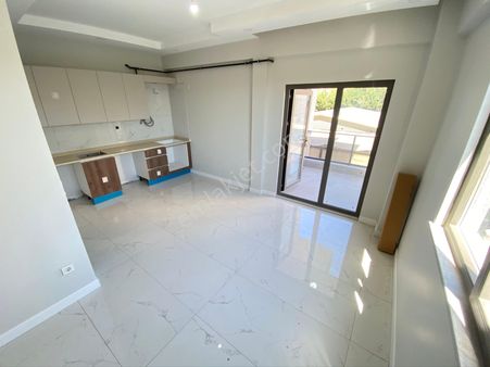 Narmanoğlu'ndan Kiralık 1+1 Merkeze Yakın Daire.