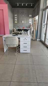 Manisa Salihli Avar Caddesinde Satılık 180 M2 Dükkan