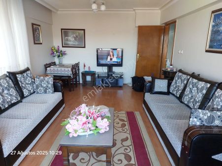 Natoyolu Caddesi'ne Yakın, Eşyalı, Bekar Ve 3 Kız Öğrenci İçin Uygun Kiralık Daire
