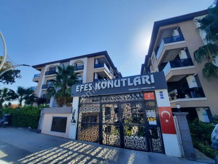 Aliağa Siteler Mah, Havuzlu, Efes Konutlarında, 2+1 Peyzaj Cephe