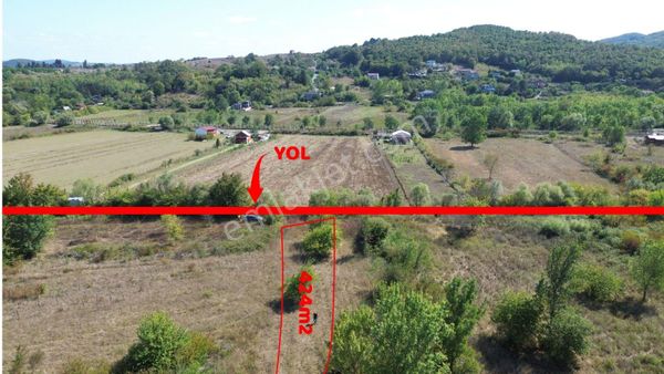 Dc Gayrimenkul Arsa Ofisin'den Göçe Köyünde 423m2 Arazi