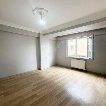 Örnek Mahallesi Göçmenlerin İçinde 2+1 Arakat Daire 2290000 Tl