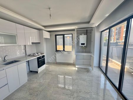 North&west Gayrimenkulden İncek'te Yüksek Giriş Satılık 1+1