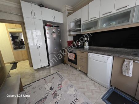 Seval Caddesine Çok Yakın Yapılı 2 Banyolu 4+1 Ters Dubleks