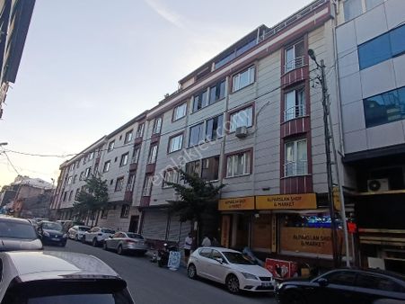 İstanbul Gaziosmanpaşa Merkez Mahallesi'nde Satılık Daire