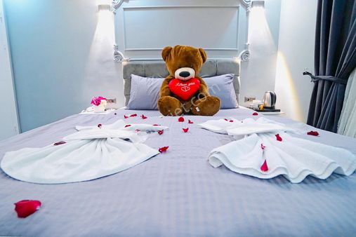 Küçükçekmece Halkalı İkitelli Günlük Haftalık Aylık Jakuzili Daireler *7/24*