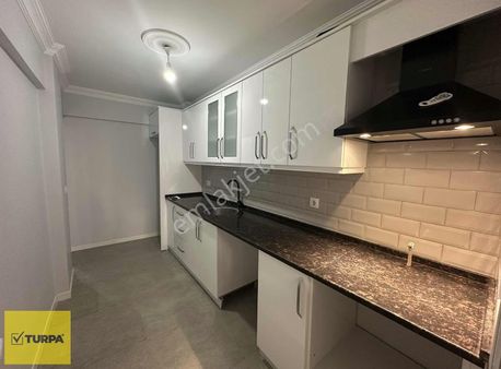 Turpa Balçovadan Korutürk Mah.de Satılık 2+1 Daire