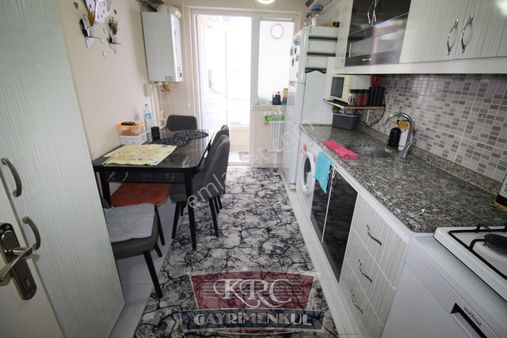 Krc'den Harman Mah.ahmet Akbaş Caddesinde İçi Yapılı 2+1 Daire