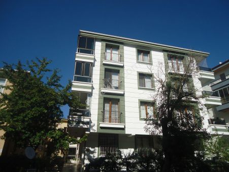 Aydınlıkevlerde Asansörlü 3+1 Full Yapılı Satılık Daire Gizem Emlaktan