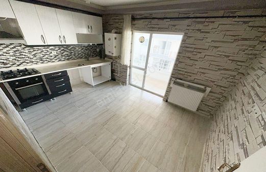 Kanuni Mh İskanlı Yeni Binada Kat Konumunda Acil Satılık 3+1 !!