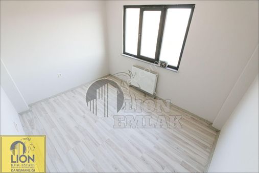 ⬛🟨 Bandırma Ayyıldız'da Gün Boyu Güneş Alan Sıfır Ayarında Satılık 2+1 Daire🟨⬛