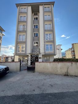 Altın Emlaktan 5000 Evler Cumhuriyet'te Kiralık 2+1 Eşyalı Daire