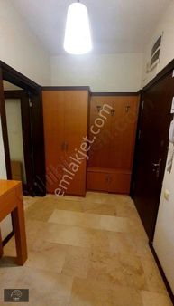 Topağacında Güvenlıkli Otoparklı Full Eşyalı