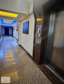 Msg'den Bayraklıda Müstakil Tadında Site İçinde Geniş 3+1 Daire