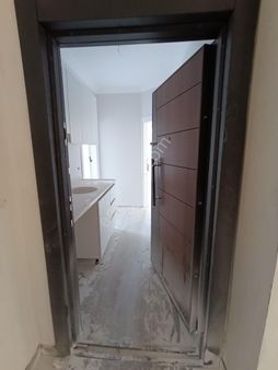 Acil Satılık Uygun Fiyatlı 50.metre Kare 1+1.bagımsız Mutfaklı Balkonlu Apart Daire