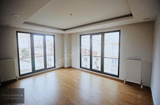 *full Aktiviteli Site İçerisinde* 2+1 90 M2 Arakat Ferah Daire.