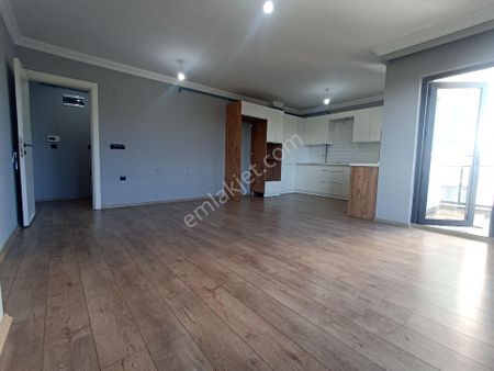 2+1 Lüks Daire Durugöl Mah Melet Park Marina Yanı