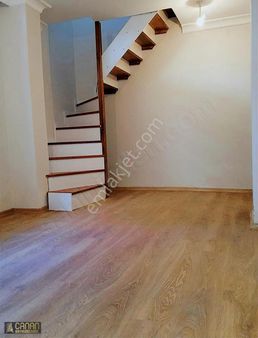 Kartal Petroliş Te Satılık Ters Dubleks 3+1 Daire