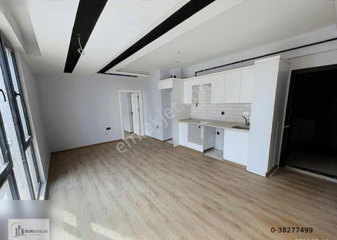 Yatırımlık Hemen Kiraya Verilebilir Güneş Alan Geniş 1+1