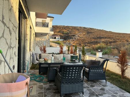 Avşa Adası’nda Yatırım Ve Tatil İçin İdeal – Denize Yakın Eşyalı 2+1